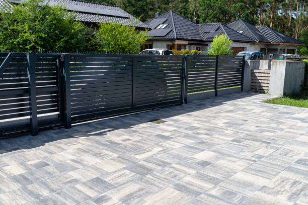 Best Driveway Pavers Near Me  in Louisvle, IL